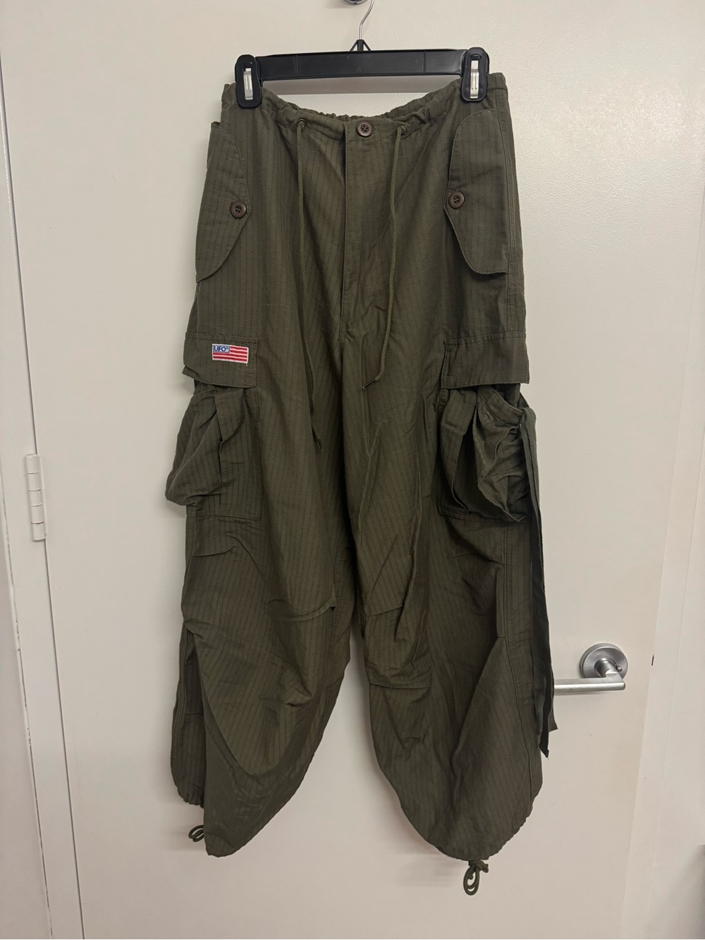 UFO Contemporary Parachute Wind Pant Unisex